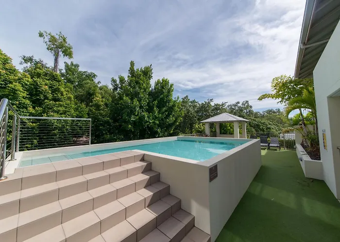Casa Ava Airlie